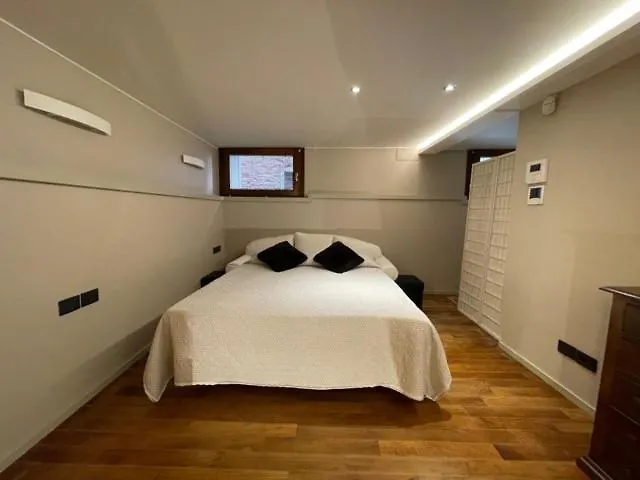 San Marco Apartment With Canal View Venedig Italien