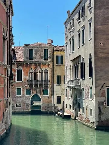 San Marco Apartment With Canal View Venedig 0*,  Italien