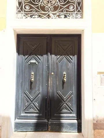 San Marco Apartment With Canal View Venedig